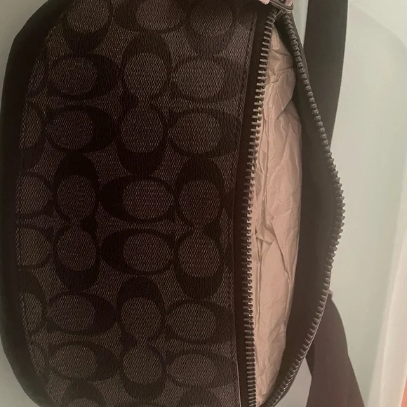Lightly used. No tags . Kept in a non-smoking environment.
